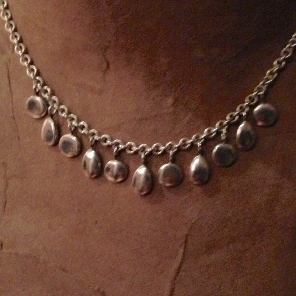 Sterling, artisan made necklace and earrings. Timeless and beautiful. - Picture 2 of 7